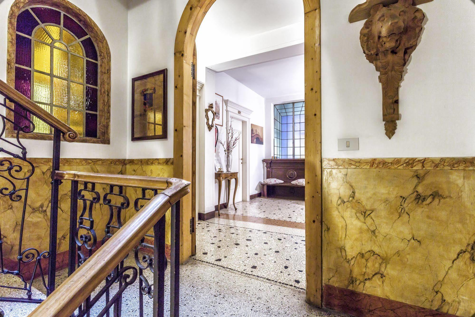 Locanda Bareteri البندقية المظهر الخارجي الصورة